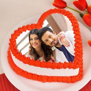 Cute Couple Photo Cake
