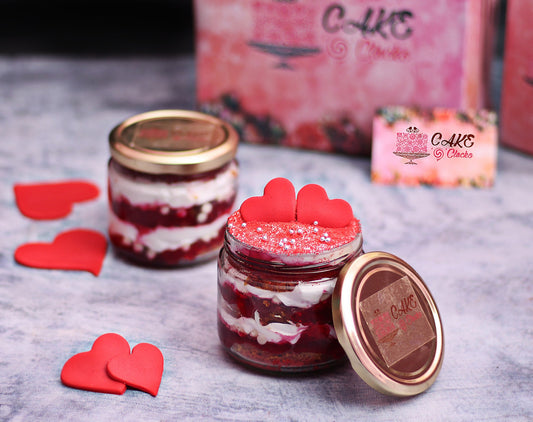 Red Velvet Jar Cake